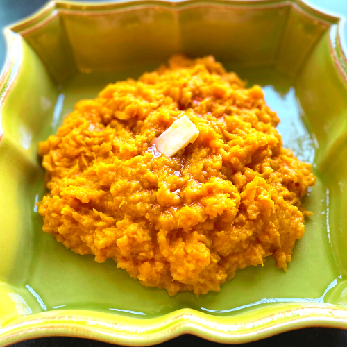 maple mashed sweet potatoes in bowl