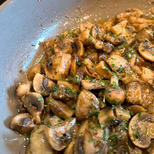 buttery sauteed mushrooms with garlic
